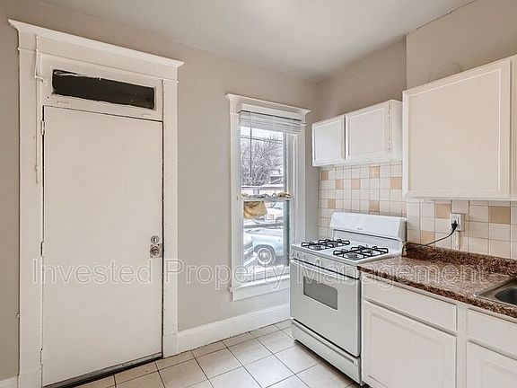 5th image of 525 E 6th Ave