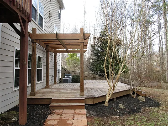 406 Howell Xing — Photo 29