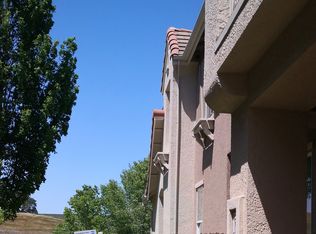 2102 Esplanade Cir, Folsom, CA 95630
