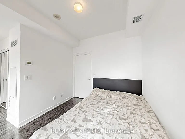 18 Rean Dr #223 — Photo 27