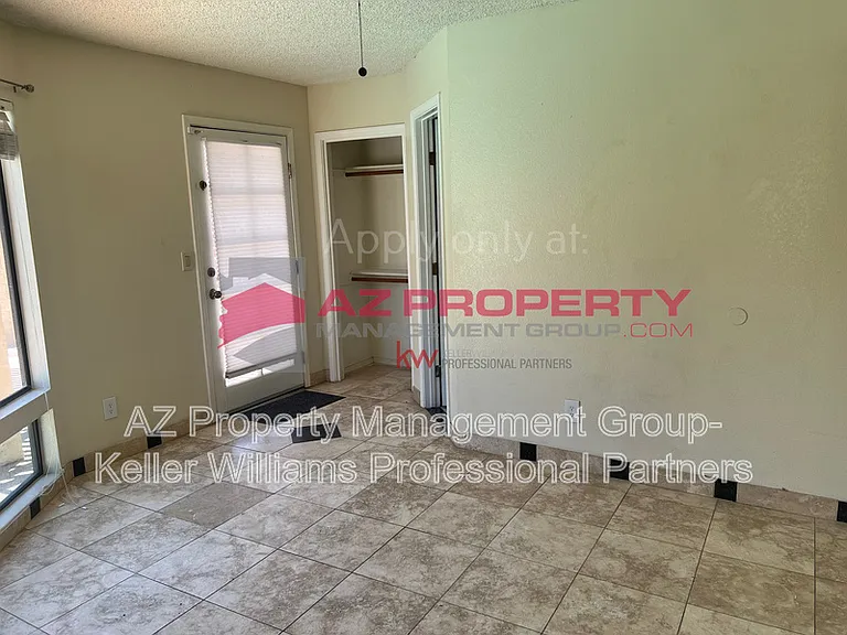 5431 W Cochise Dr — Photo 13