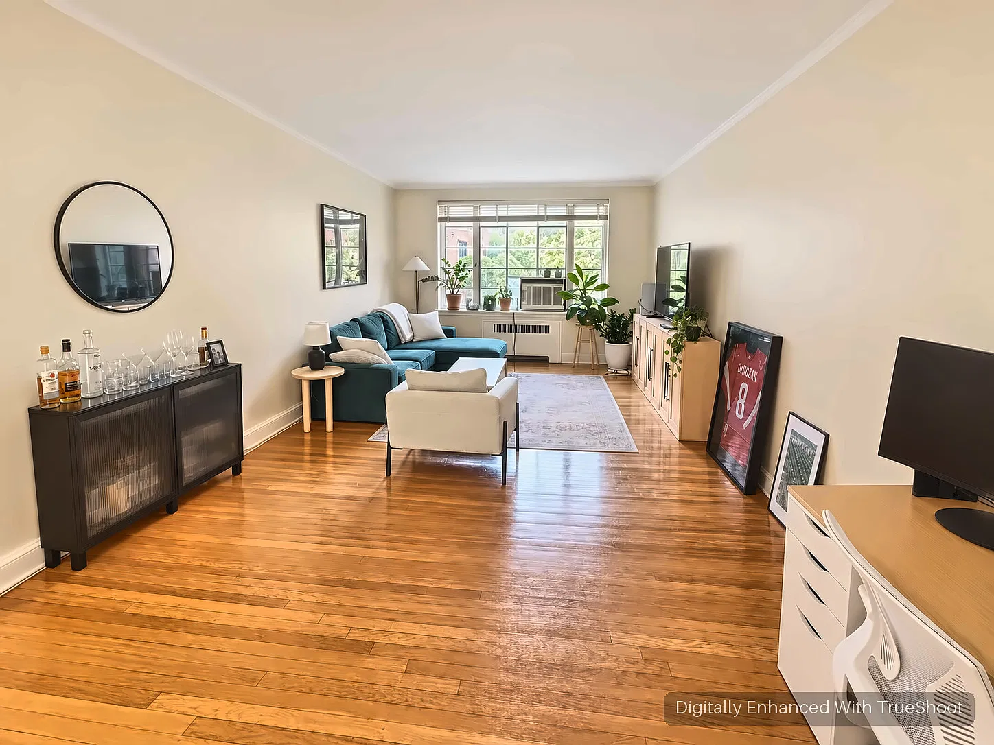 2 bed, 1300 sqft, $4,200 — Photo 3