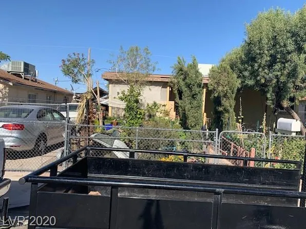 2544 Arrowhead St, North Las Vegas, NV 89030