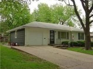 13405 6th St, Grandview, MO 64030