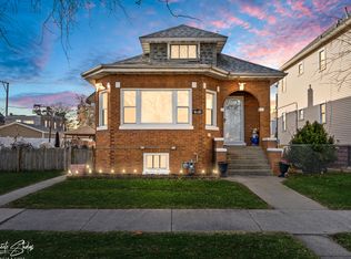 816 S 14th Ave, Maywood, IL