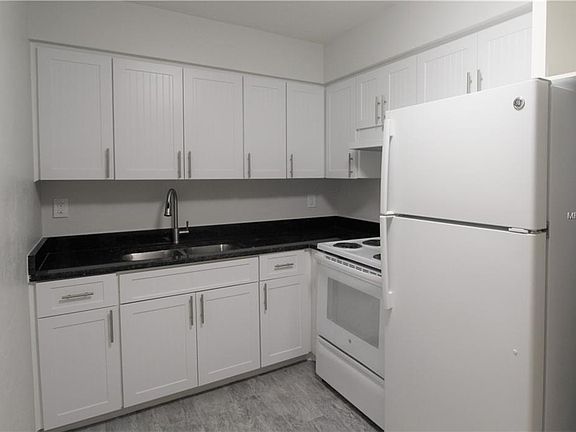 2nd image of 6371 Gateway Ave #6381