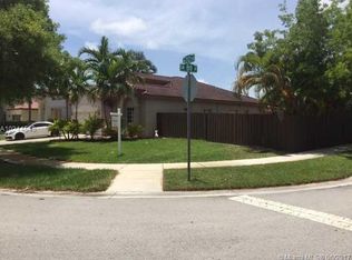 8801 SW 212th Ter, Cutler Bay, FL 33189