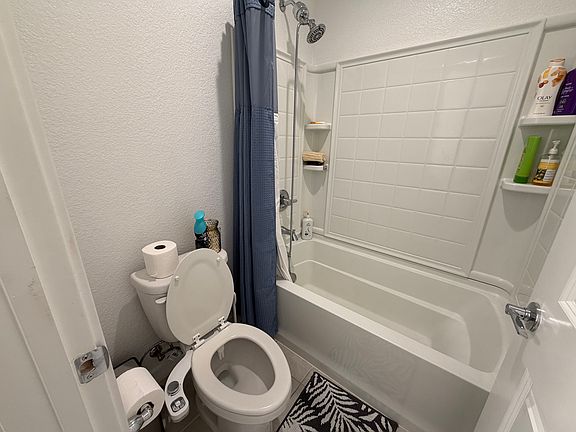 3rd image of 5431 Trimonti Cir
