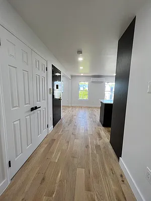 Rented by Compass | media 13