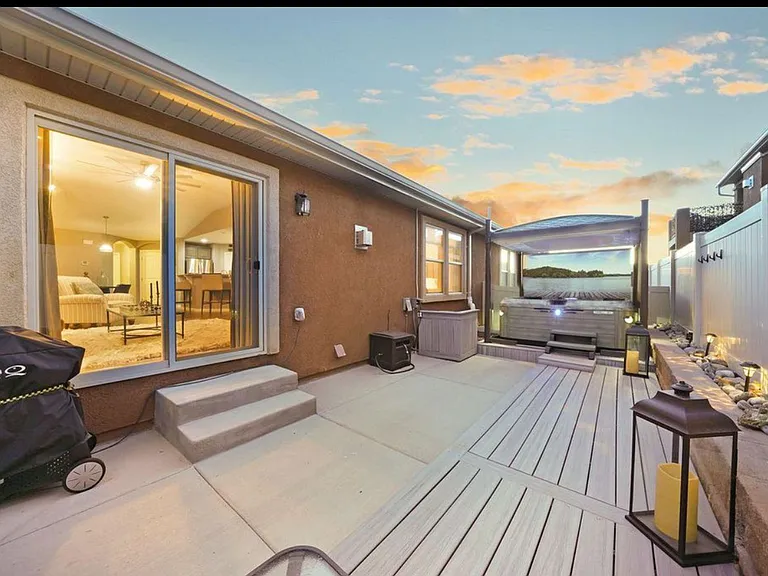 824 Yellow Jasper Point — Photo 23