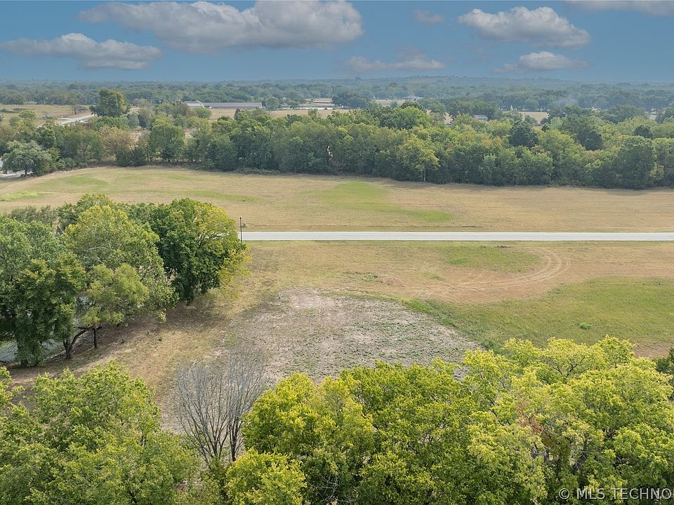 2nd image of 24099 W 3983rd Dr