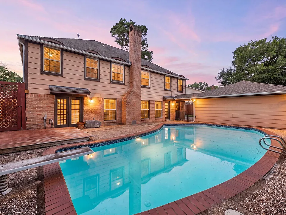 219 Big Hollow Ln