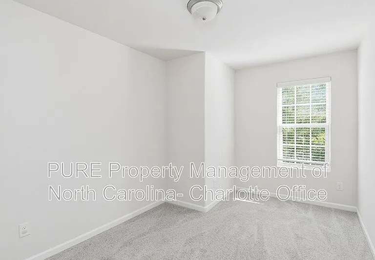 6008 Vista Woods Ln — Photo 11