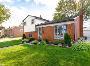 24063 Karen Ave, Warren, MI 48091