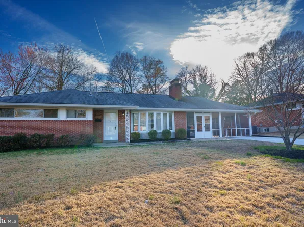 4305 Elmwood Rd, Beltsville, MD 20705