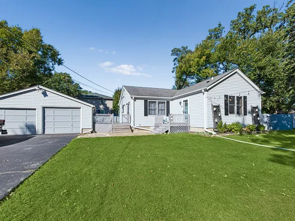16132 Latrobe Ave, Oak Forest, IL 60452