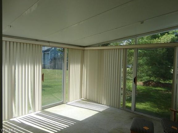 4th image of 14296 Thatcher's Ln
