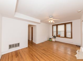 3802 N Sheffield Ave #1, Chicago, IL 60613
