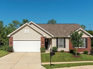 126 San Marino Pkwy, Fenton, MO 63026