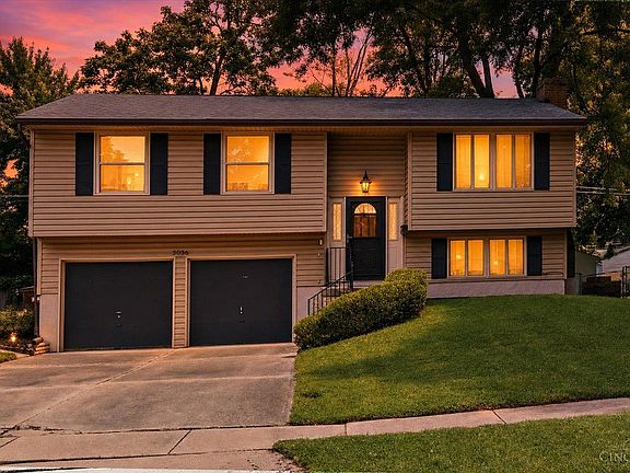 2nd image of 3036 Glenaire Dr