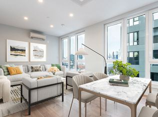 31-61 Vernon Blvd #8P, Astoria, NY 11106