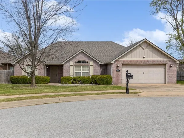 2010 Greenwood Cv, Pea Ridge, AR 72751