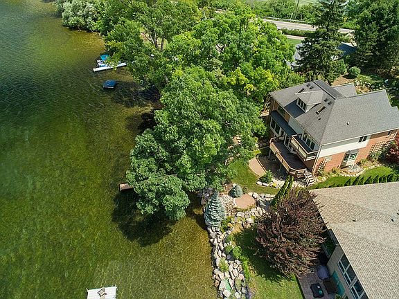 3rd image of 2330 Silver Point Dr