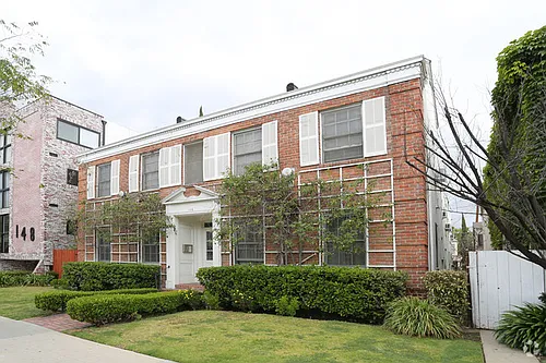 152 S Reeves Dr #104 Photo 1