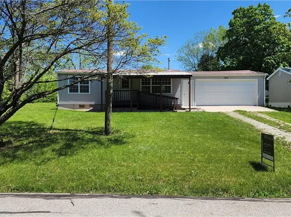 613 S 9th St, Bethany, MO 64424