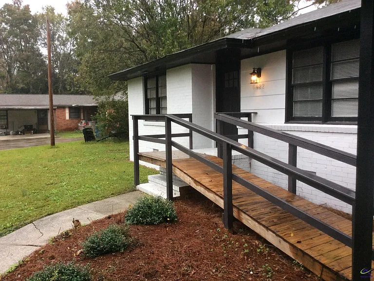 6422 Gibson Rd — Photo 3
