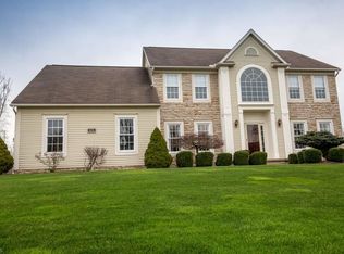 655 Prestige Woods Blvd, Aurora, OH 44202