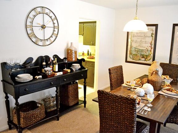 4th image of 5815 Gulfton Dr #2S