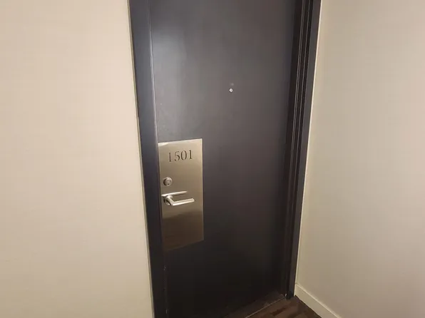 2 Anndale Dr, Toronto, ON