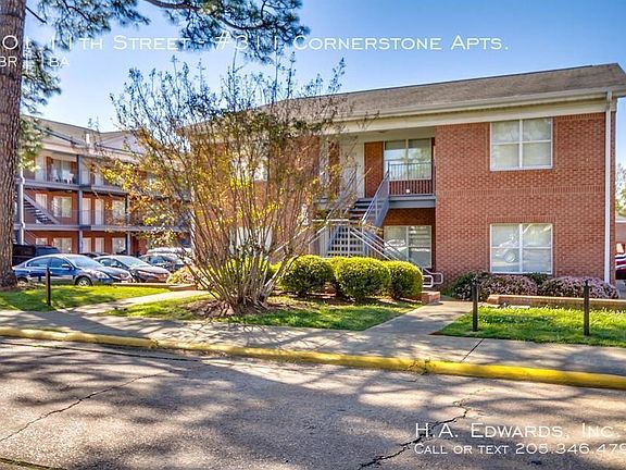 5th image of 601 11th St APT 311
