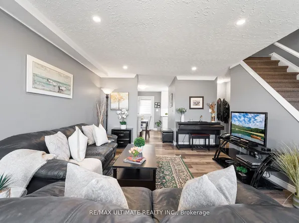 252 Bertie St #3, Fort Erie, ON L2A 1Z6