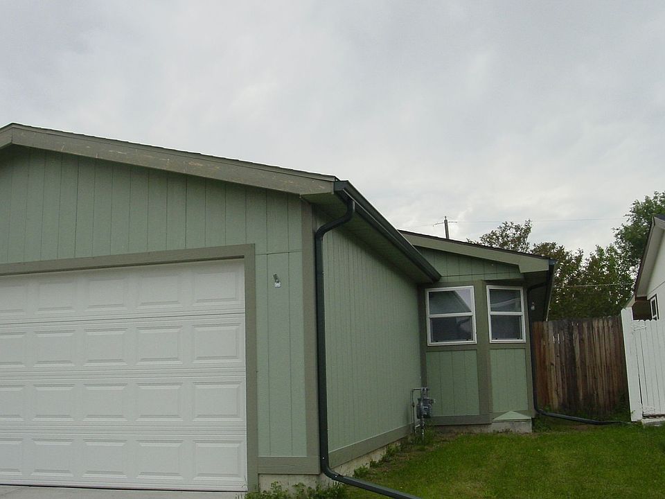 2nd image of 9031 N Camenisch Way