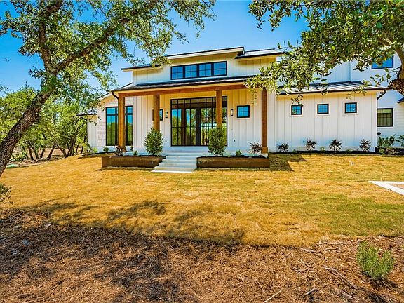 2nd image of 19725 Scenic Dr