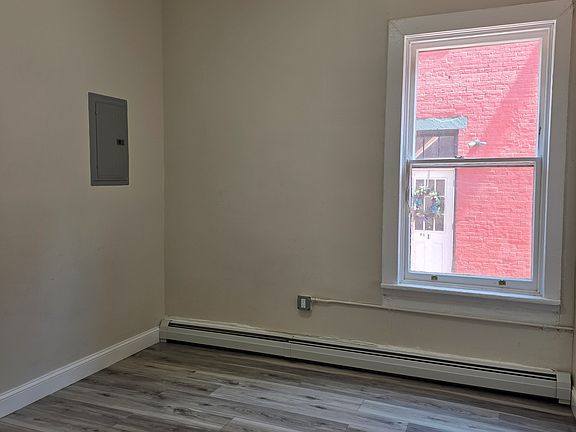 5th image of 82 3rd Ave Floor 1