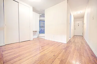 Rented by Urbane Brokerage