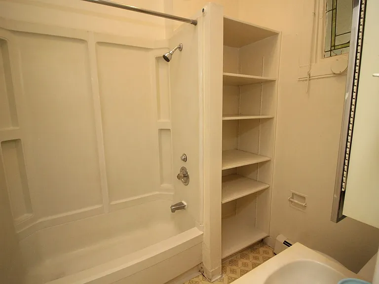 22 E Mt. Vernon Pl. — Photo 19