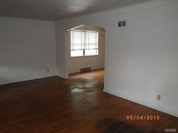2nd image of 5987 Astra Ave