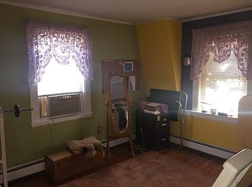 5th image of 19 Essex St