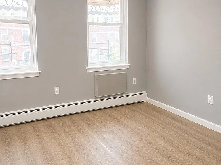 866 Fairmount Pl — Photo 17