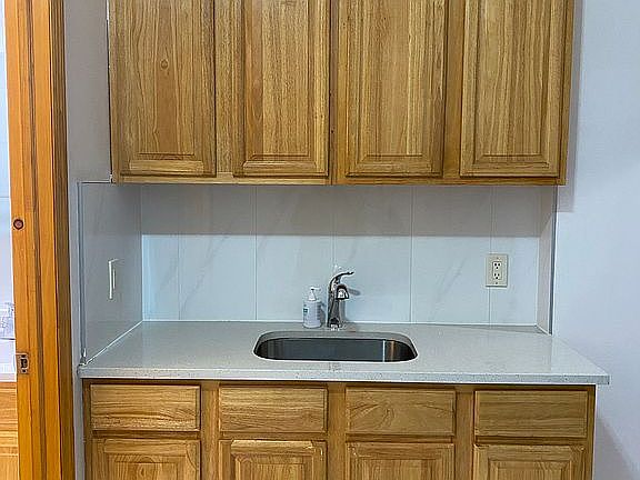 5th image of 85-110 66th Ave #2