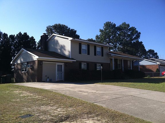 3rd image of 3727 Floyd Dr