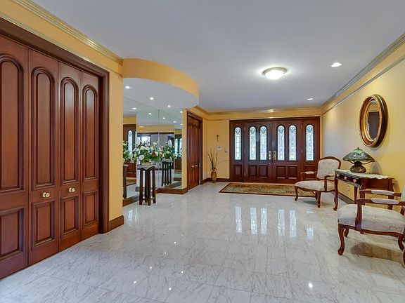3rd image of 51515 Winding Waters Ln