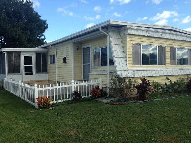 1st image of 1104 Myrtle Dr