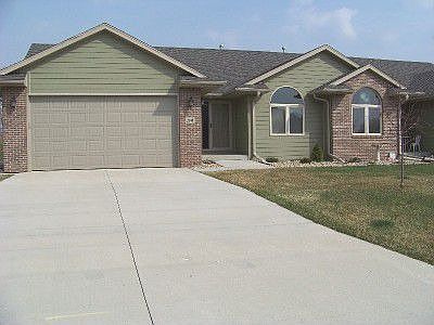 1st image of 20 W Venetian Dr