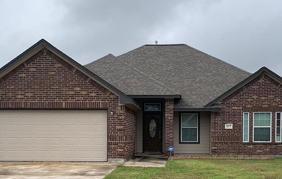 107 Freedom Dr