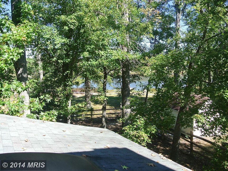 2nd image of 6729 Dolphin Ct